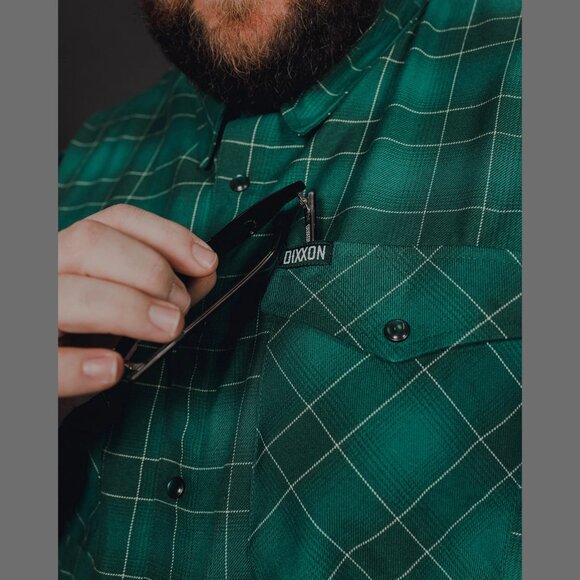 DIXXON FLANNEL - WREATH Flannel Shirt  - Mens Medium - Picture 11 of 15